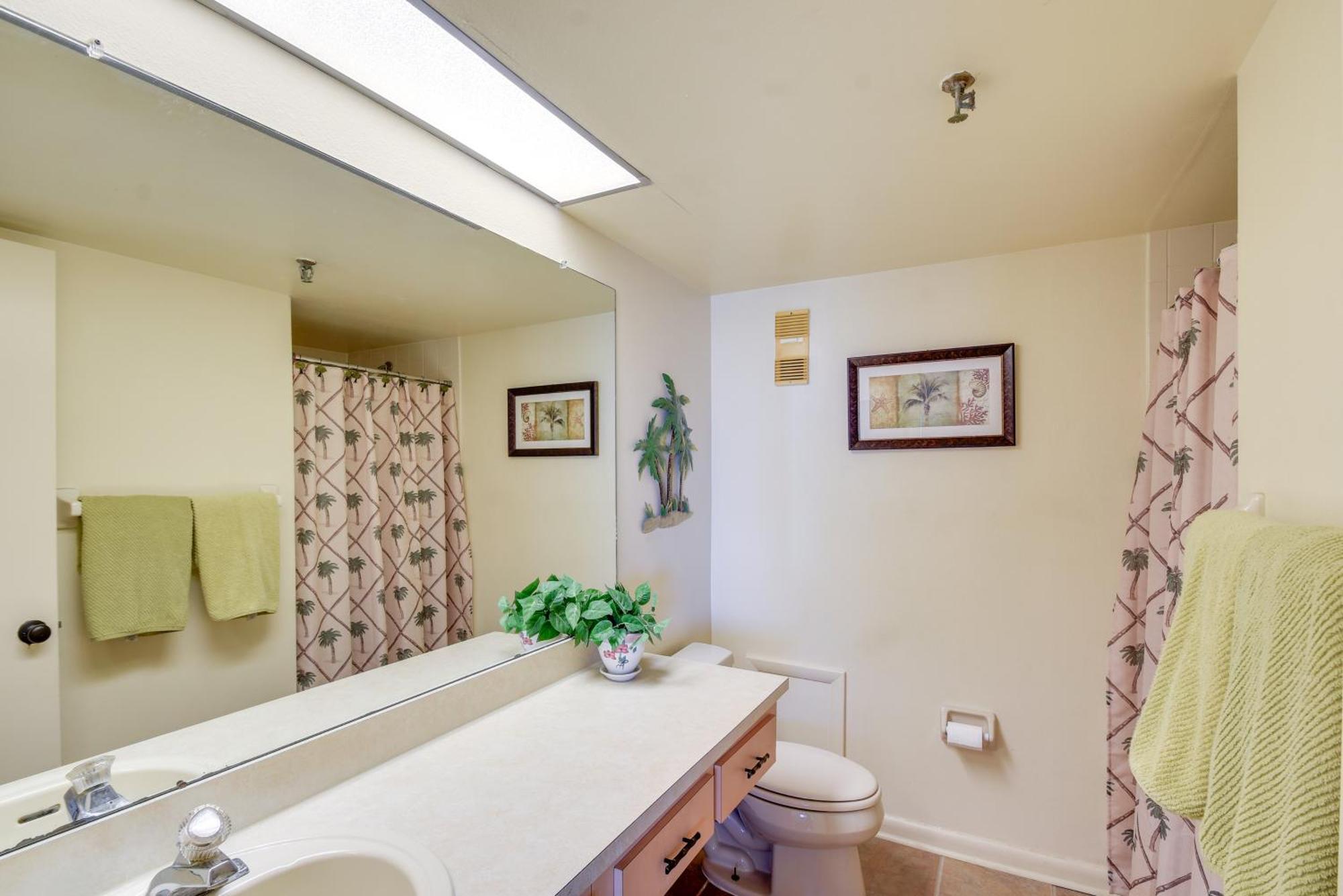 Coastal Condo With Balcony Walk To Madeira Beach! St. Pete Beach Exterior photo
