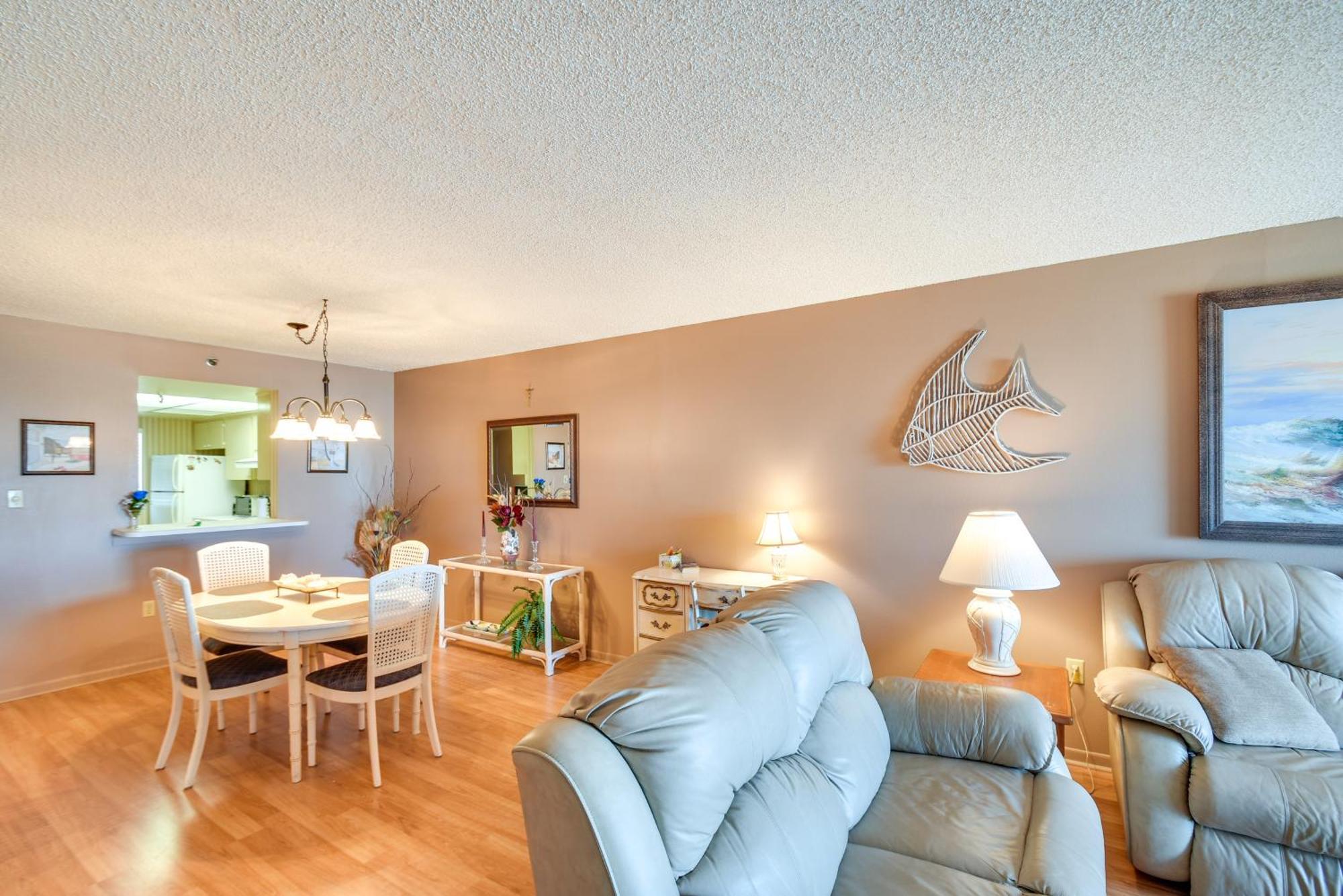 Coastal Condo With Balcony Walk To Madeira Beach! St. Pete Beach Exterior photo